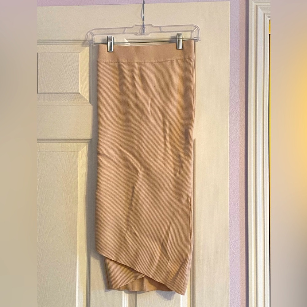 Thick, knit, warm, long, high-waisted skirt. Brand new!!